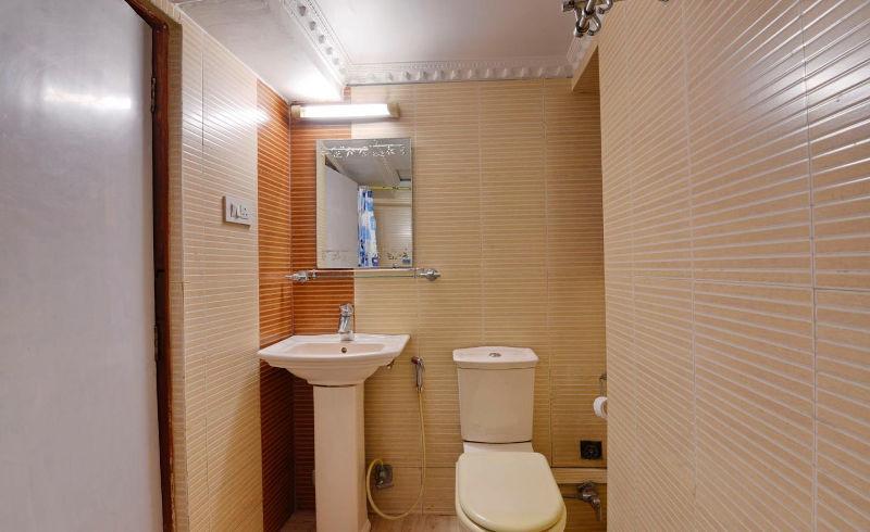 Hotel Heera Колката Екстериор снимка